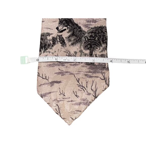 Endangered Species Silk Tie, Made in USA, Wolves, Wolf Tie, 55" - Picture 8 of 8